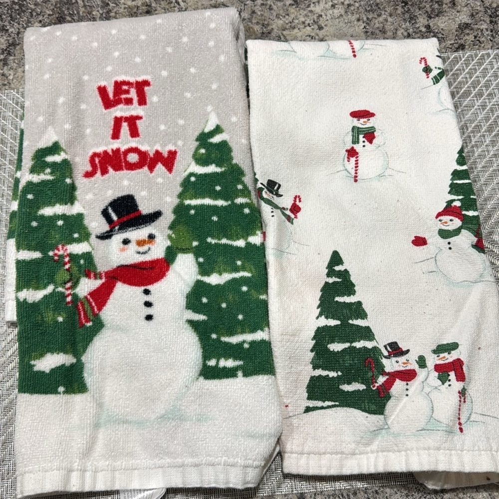St. Nicholas Square Frosty the Snowman Let it Snow Christmas Kitchen Hand Towels - Picture 2 of 8